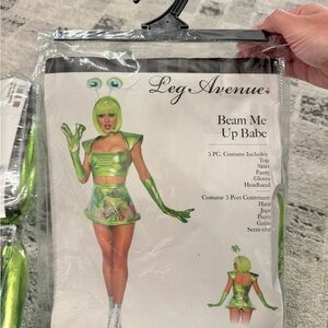 Beam Me Up Babe Women’s Alien Halloween Costume - Shiny Green